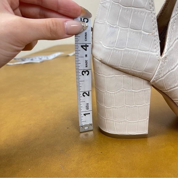 Steve‎ Madden Rookie Crocodile Pattern Ankle Bootie Size 7 Women - Picture 11 of 14